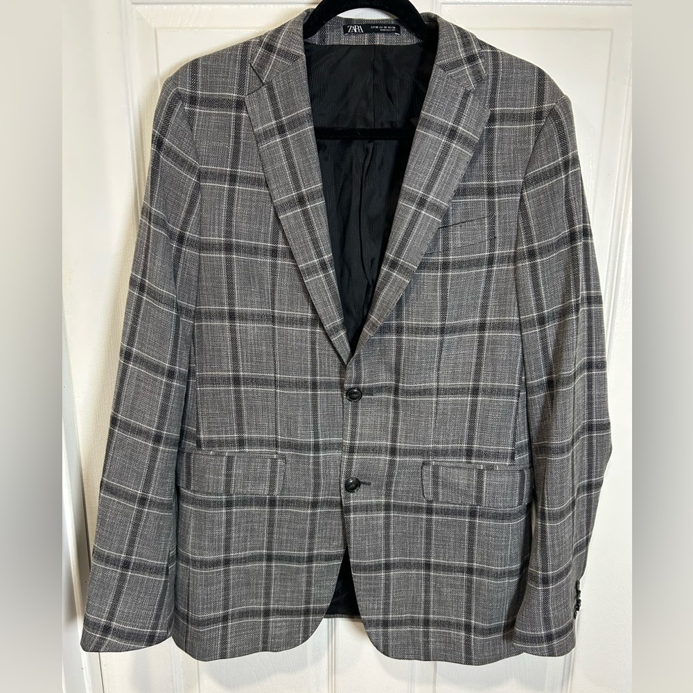 Zara Men's Gray Plaid Sport Coat Blazer